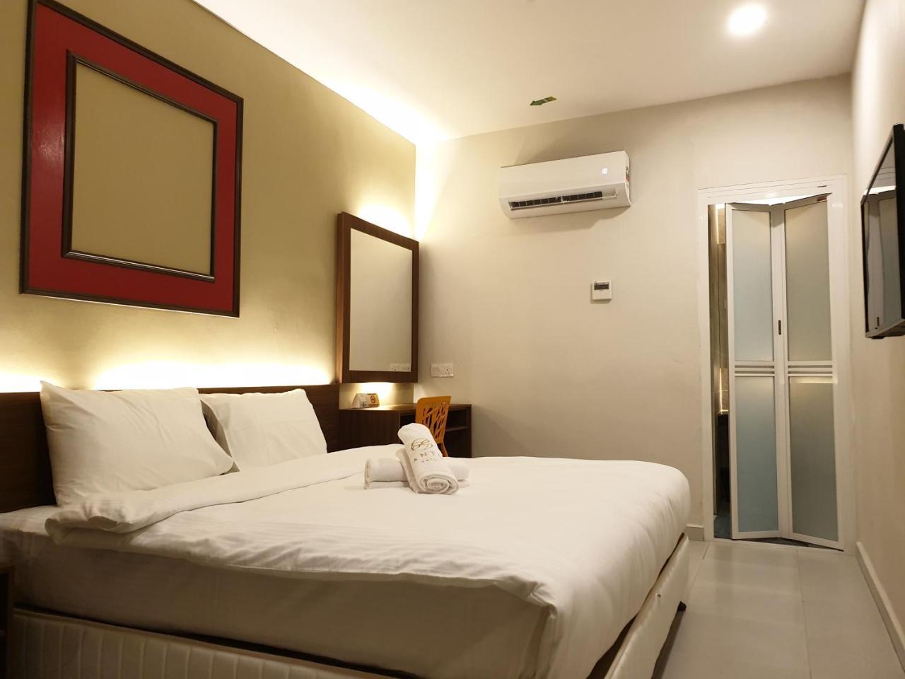 Ants Hotel Кангар Екстериор снимка